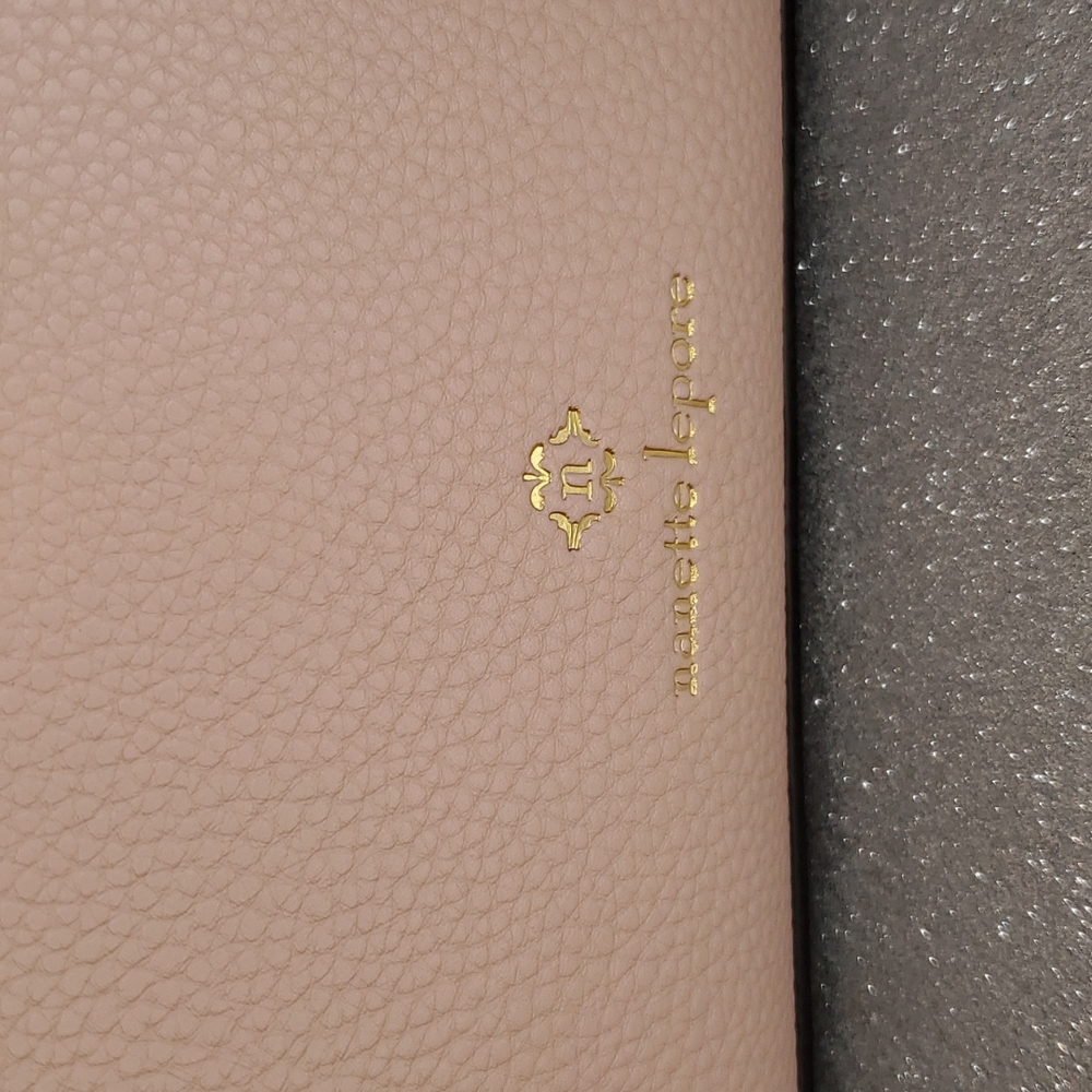 🎉HP🎉Nanette Lepore 💖NWT💖 Mini Light Pink Vegan Leather Crossbody Purse!💖💖 - Picture 2 of 12
